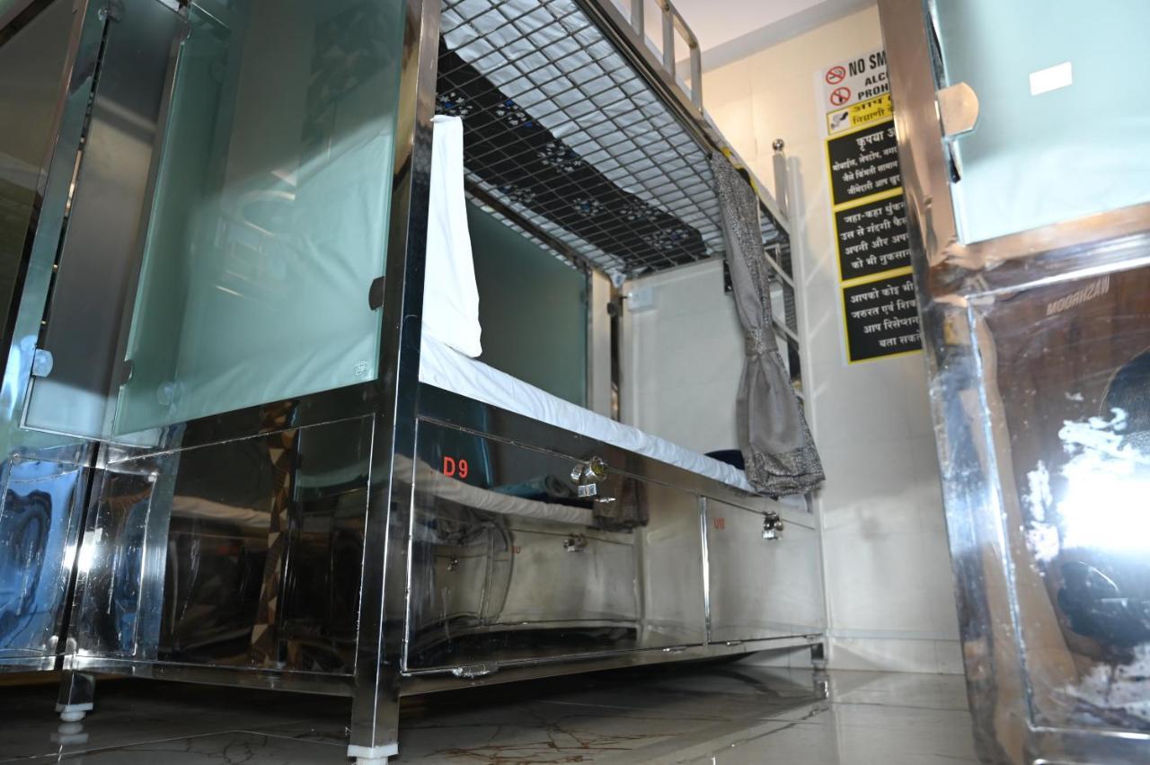 Sagar Dormitory Andheri - Nearest To Andheri Railway Station West Мумбаи Экстерьер фото