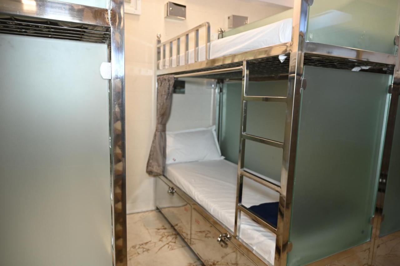 Sagar Dormitory Andheri - Nearest To Andheri Railway Station West Мумбаи Экстерьер фото